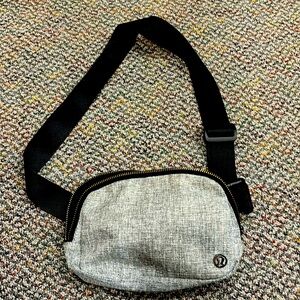 Lululemon Hip Sack